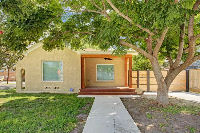 2401 Eagle Street, Houston, TX 77004 photo 2