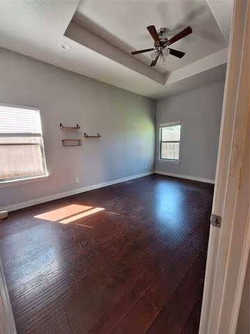 4107 Canada Drive, Dallas, TX 75212 photo 4