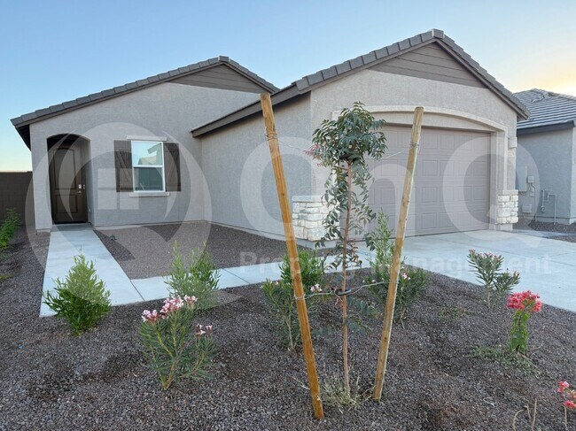 2729 East Trail Blazer Drive, San Tan Valley, AZ 85140 photo 2