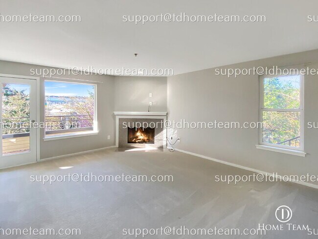 3520 Lake Washington Blvd SE Bellevue, WA 98006 photo 2