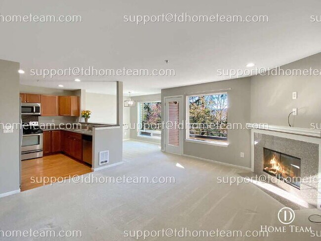 3520 Lake Washington Blvd SE Bellevue, WA 98006 photo 3