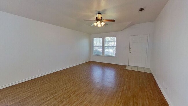 13348 Water Oak Ln Austin, TX 78729 photo 5
