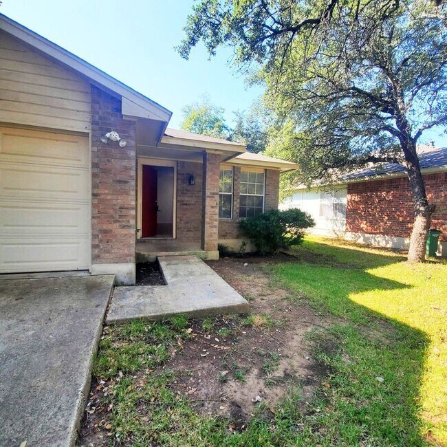 13348 Water Oak Ln Austin, TX 78729 photo 2