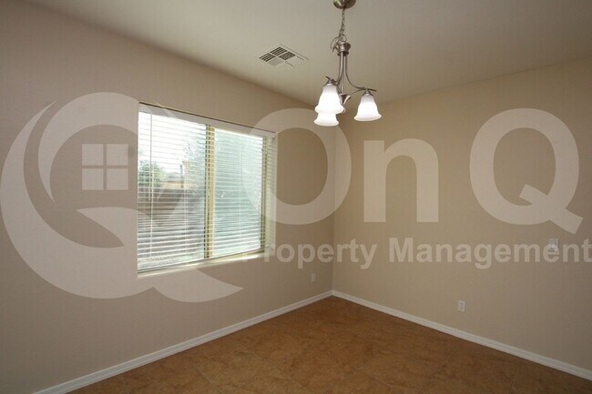 1159 E Sourwood Dr Gilbert, AZ 85298 photo 5