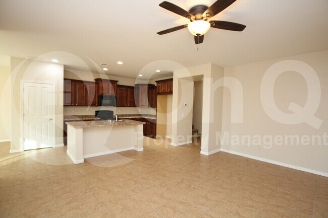 1159 E Sourwood Dr Gilbert, AZ 85298 photo 3