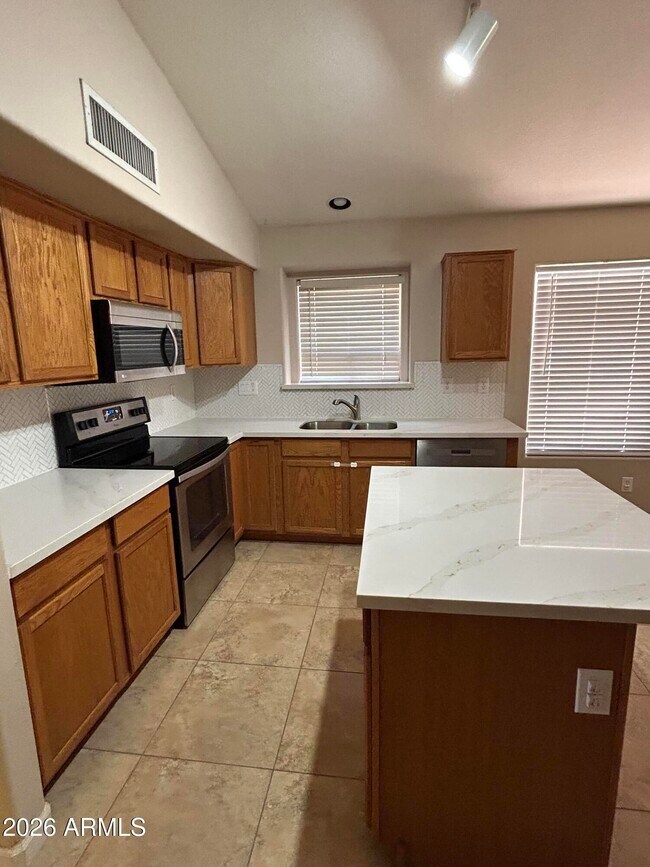 12406 W San Juan Ave Litchfield Park, AZ 85340 photo 5