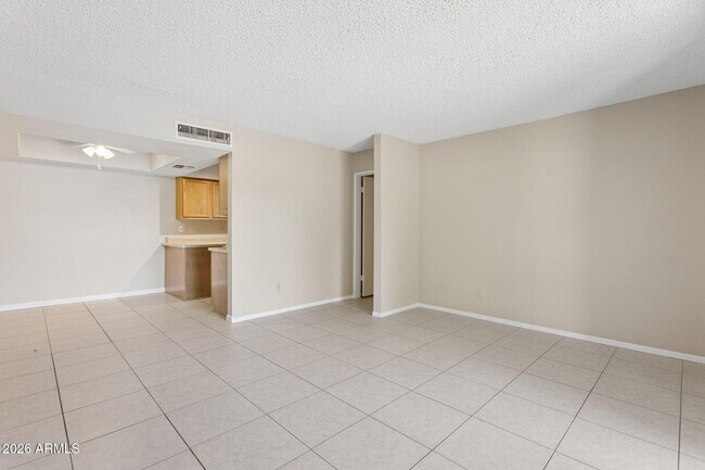 4444 E Paradise Village Pkwy N Phoenix, AZ 85032 photo 4