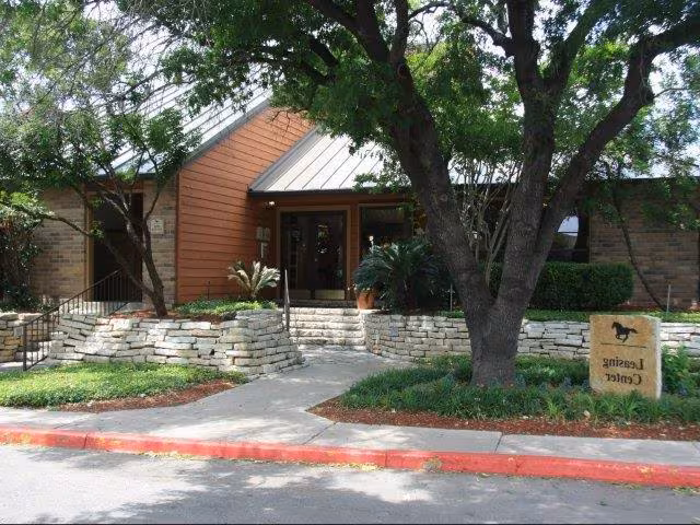 2439 NE Interstate 410 Loop San Antonio, TX 78217 photo 2
