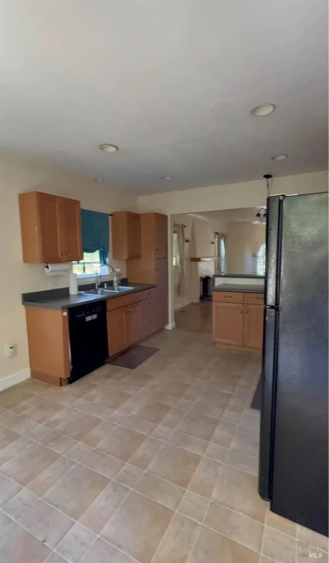 17 Romine Way Vallejo, CA 94591 photo 3