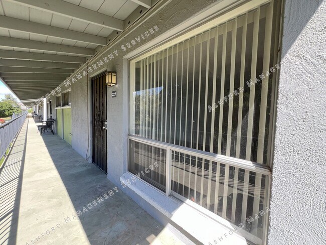 7141 N 16th St Phoenix, AZ 85020 photo 5