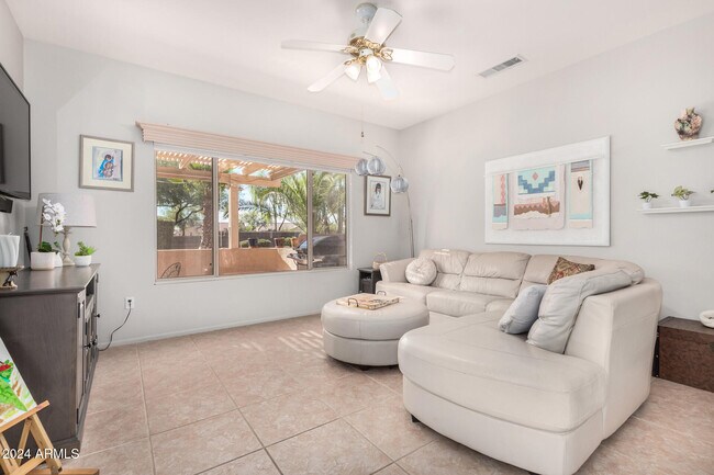 16215 W Desert Winds Dr Surprise, AZ 85374 photo 4