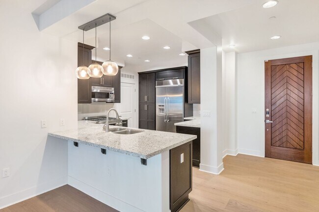 4805 N Woodmere Fairway Scottsdale, AZ 85251 photo 3