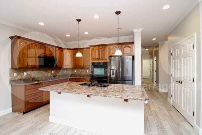 14590 W Windsor Ave Goodyear, AZ 85395 photo 3