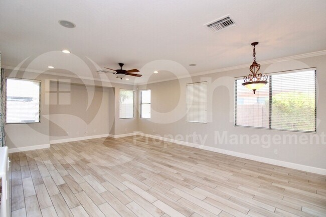 14590 W Windsor Ave Goodyear, AZ 85395 photo 5