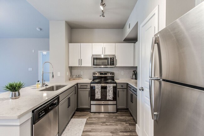 10200 Tanner Road, Houston, TX 77041 photo 2