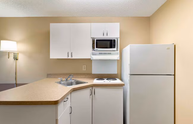 Furnished Studio-Livermore - Airway Blvd. photo 3