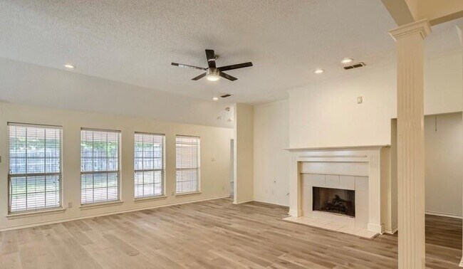 5500 Archwood Lane, Arlington, TX 76017 photo 5