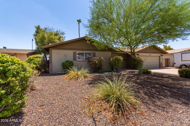1885 East Alameda Drive, Tempe, AZ 85282 photo 3