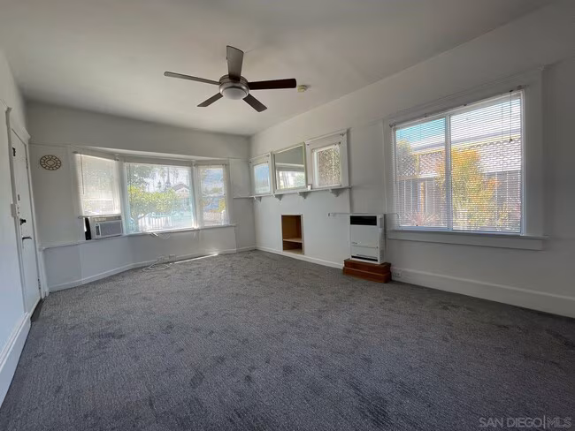 2842 Copley Ave San Diego, CA 92116 photo 4