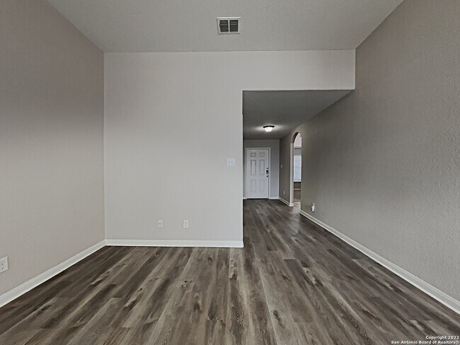 3810 Southern Sky San Antonio, TX 78222 photo 4