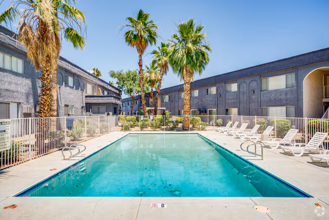 Eclipse Apartments photo 2