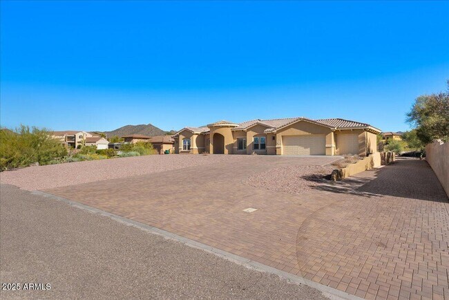 3117 N 77th St Mesa, AZ 85207 photo 5
