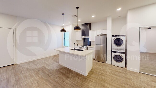 719 W Missouri Ave Phoenix, AZ 85013 photo 3