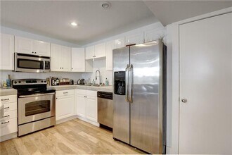 1101 Shoal Creek Blvd Austin, TX 78701 photo 4