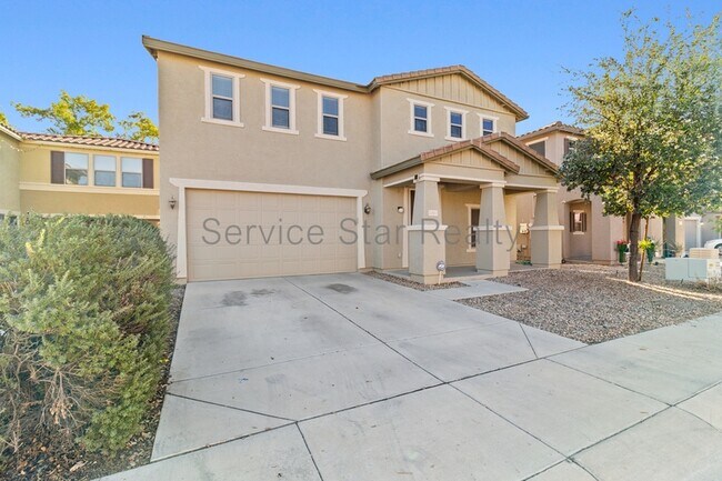 11017 W Elm St photo 2