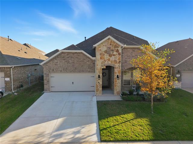 11024 Gold Pan Trail Aubrey, TX 76227 photo 2