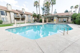 5236 W Peoria Ave Glendale, AZ 85302 photo 4