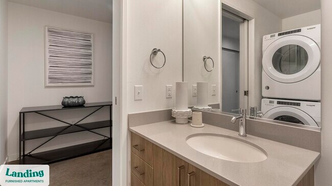 2301 E Union St Seattle, WA 98122 photo 3