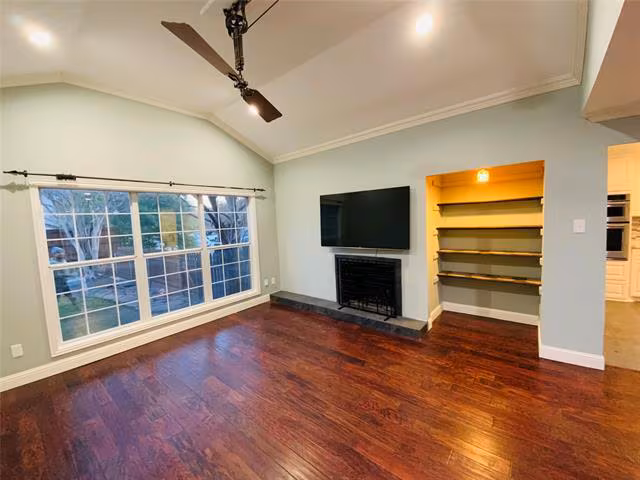 4902 West Mockingbird Lane, Dallas, TX 75209 photo 4
