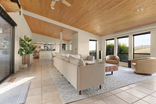112 Duck Ct Bodega Bay, CA 94923 photo 2
