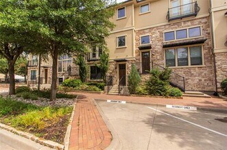 7416 Bishop Road, Plano, TX 75024 photo 2