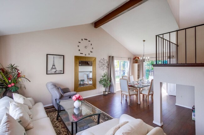 6434 Bullock Dr photo 2