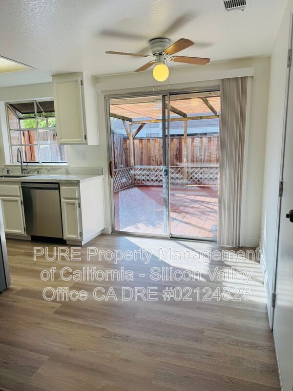 5233 Macaw Way, San Jose, CA 95123 photo 4