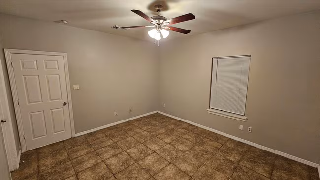 10130 Berrybriar Lane, Tomball, TX 77375 photo 5