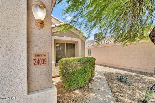 24039 N Mojave Ln Florence, AZ 85132 photo 5