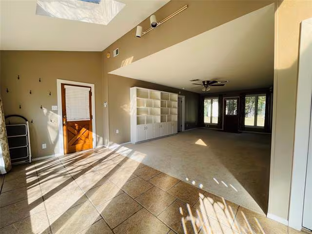5000 Barbara Rd River Oaks, TX 76114 photo 2