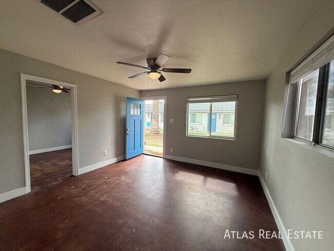 4310 N 14th St Phoenix, AZ 85014 photo 2