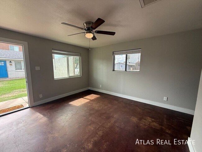 4310 N 14th St Phoenix, AZ 85014 photo 4