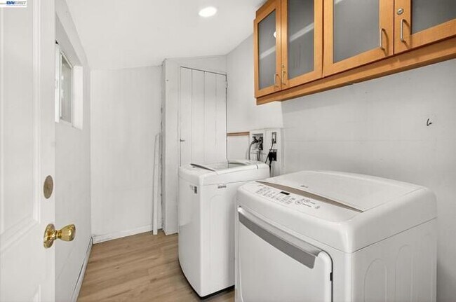 740 Harvard Dr Pleasant Hill, CA 94523 photo 4