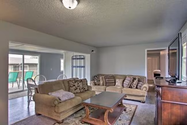 8417 Penny Ln Anderson Island, WA 98303 photo 5