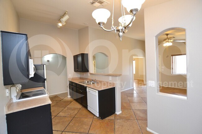 3544 S Adelle Mesa, AZ 85212 photo 2
