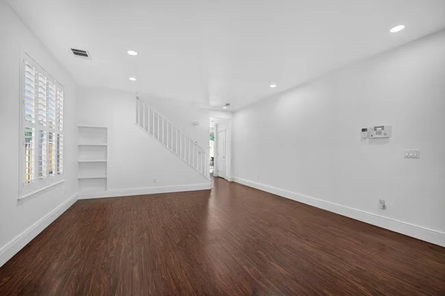 1901 Bright Willow Cir San Jose, CA 95131 photo 3