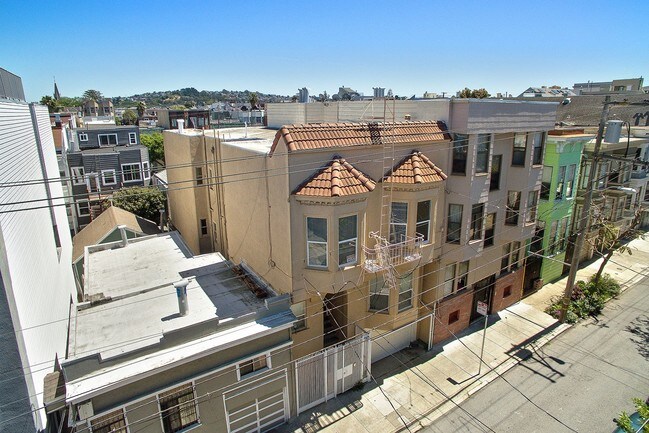 143 Lexington Street, San Francisco, CA 94110 photo 2