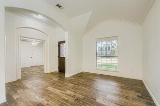 12407 Hawk Creek Dr Frisco, TX 75034 photo 2