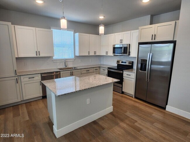 1375 N 145th Ave Goodyear, AZ 85395 photo 4
