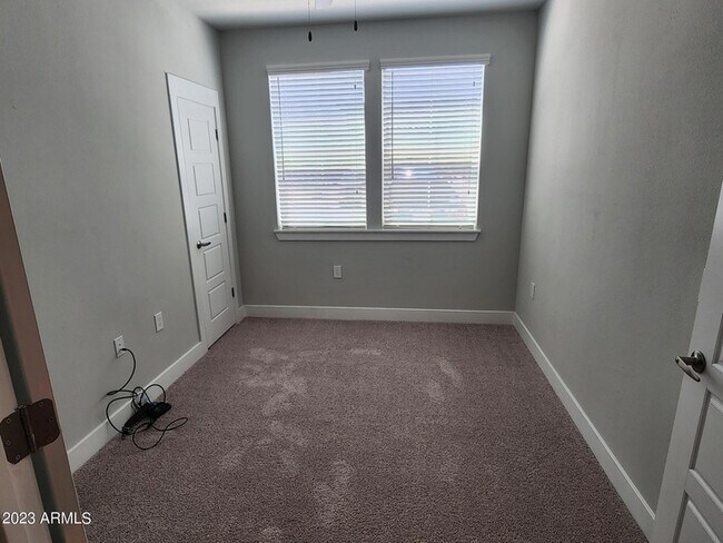 1375 N 145th Ave Goodyear, AZ 85395 photo 3